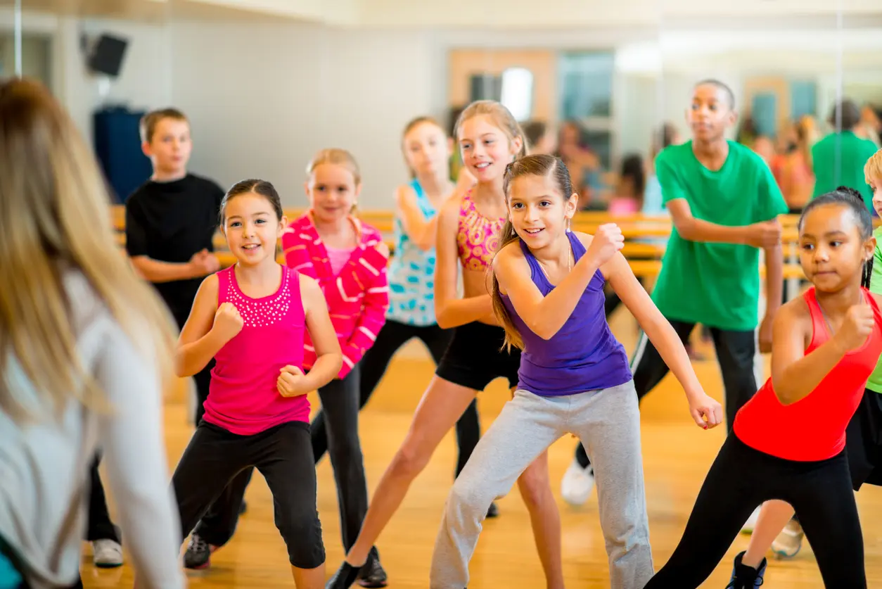 children in dancing class